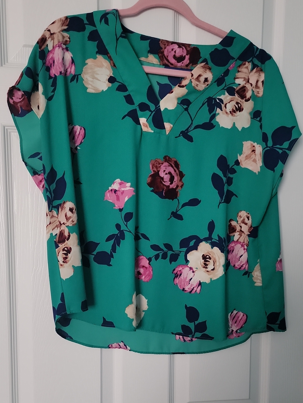 Floral V-Neck Women's Top in Teal